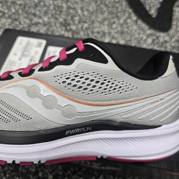 Saucony Ride 14 (Women's 7.5) Gray Running Shoes - Picture 7 of 11